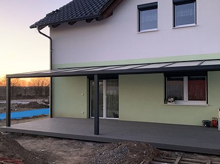 Mladá Boleslav 2022 - Světle šedá terasa z WPC BambooGard Pro Solid